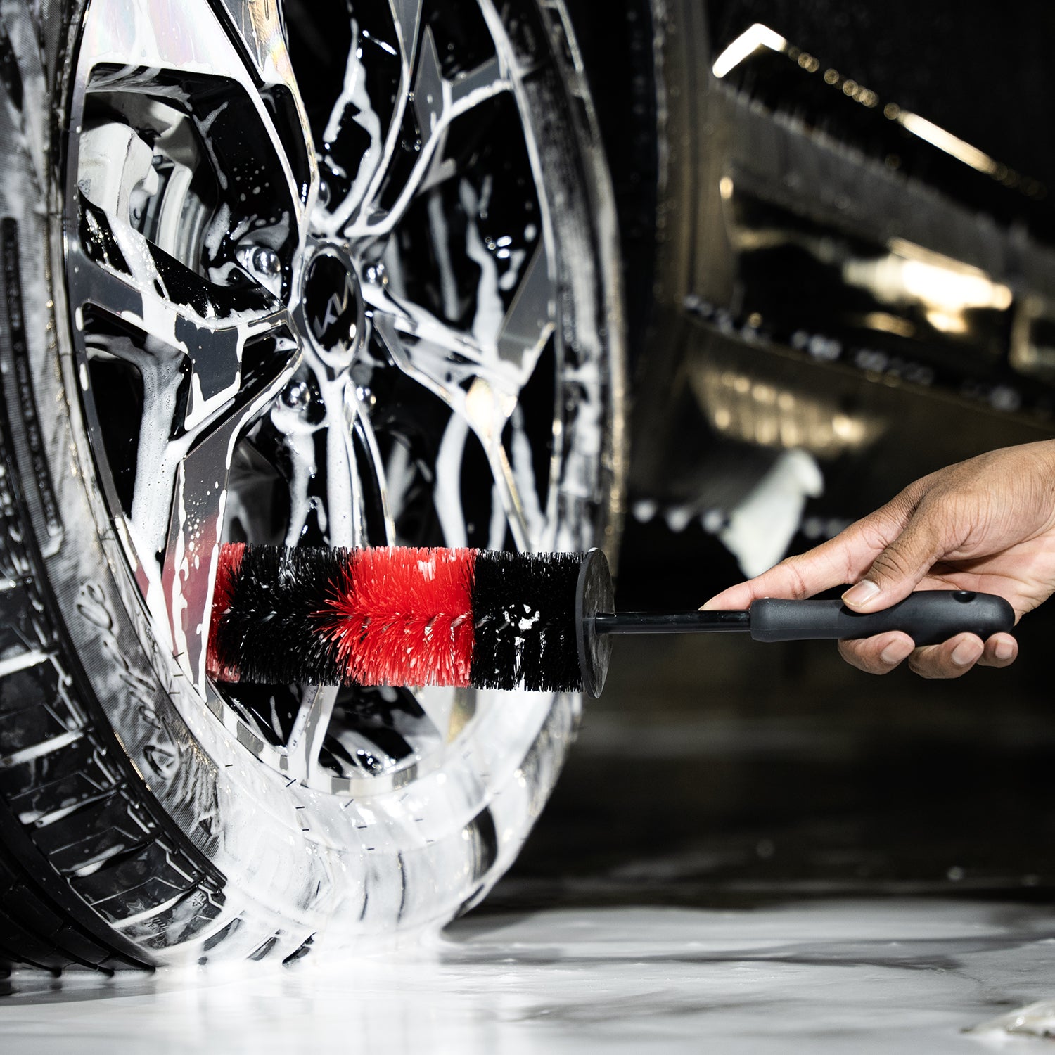 Alloy Wheel and Spoke Cleaning Brush